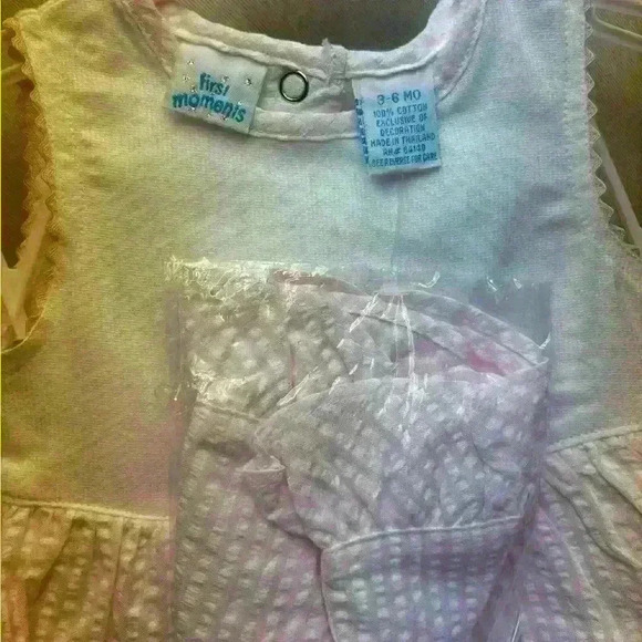 First Moments Vintage Strawberry Onesie stripped Pink and White Bottom Size 3-6 - Picture 3 of 5